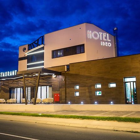 Hotel Ideo Lux Ni Εξωτερικό φωτογραφία