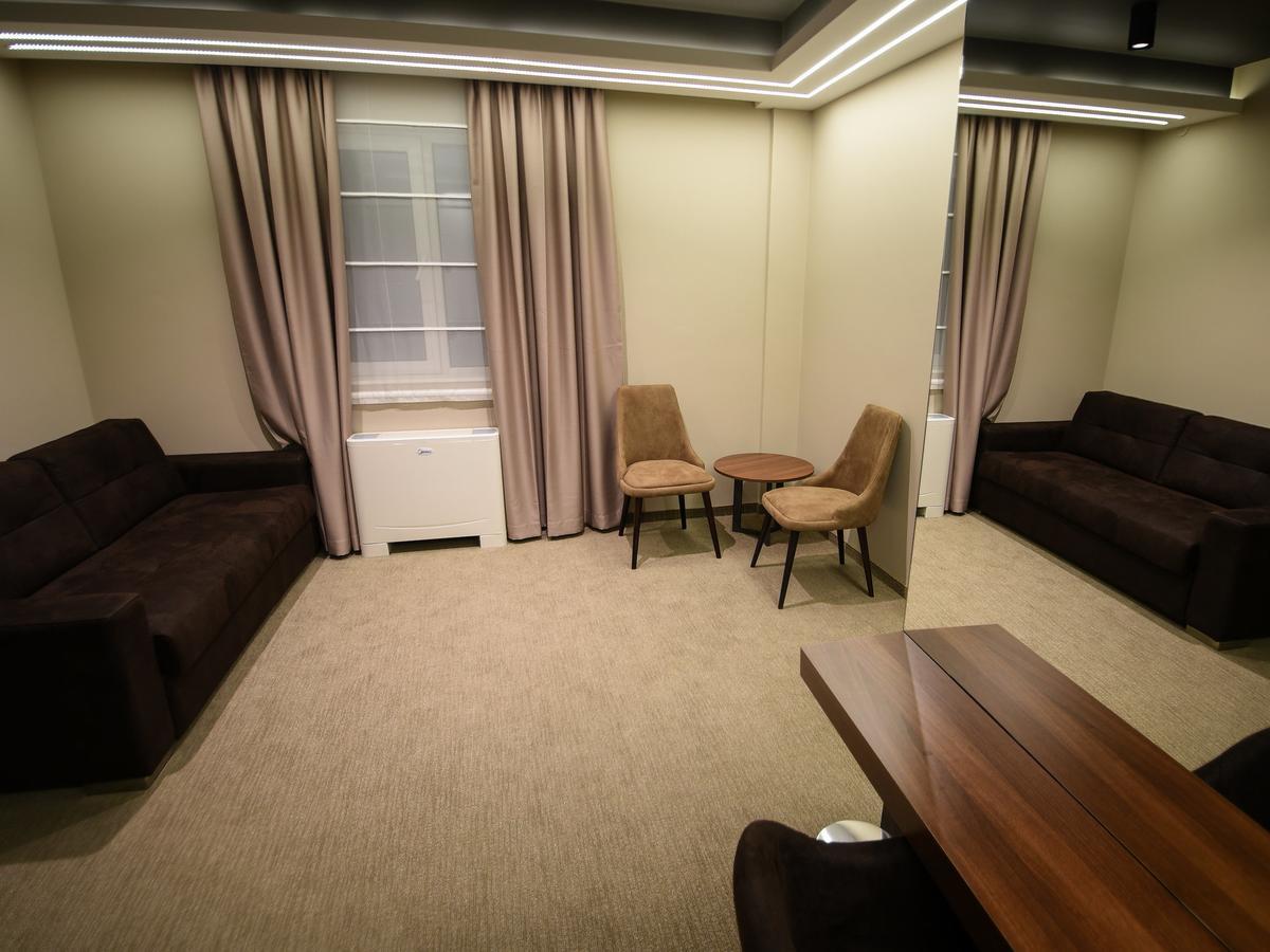 Hotel Ideo Lux Ni Εξωτερικό φωτογραφία