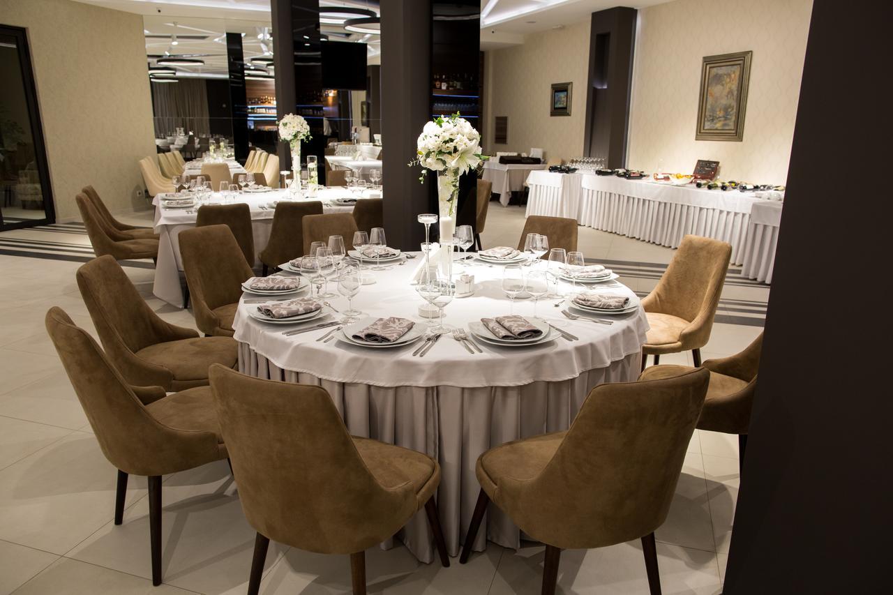 Hotel Ideo Lux Ni Εξωτερικό φωτογραφία